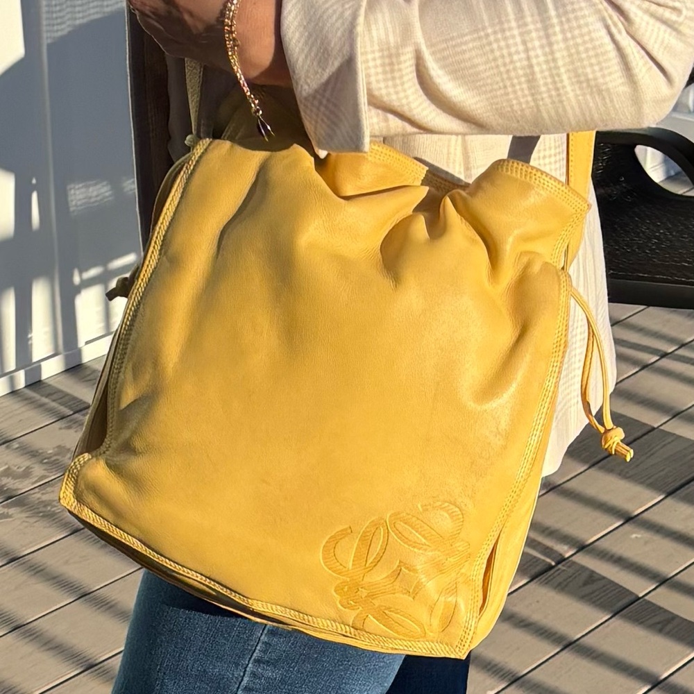 Loewe Yellow Nappa Drawstring Bucket Bag Anagram – Flamenco Style - Picture 2 of 16